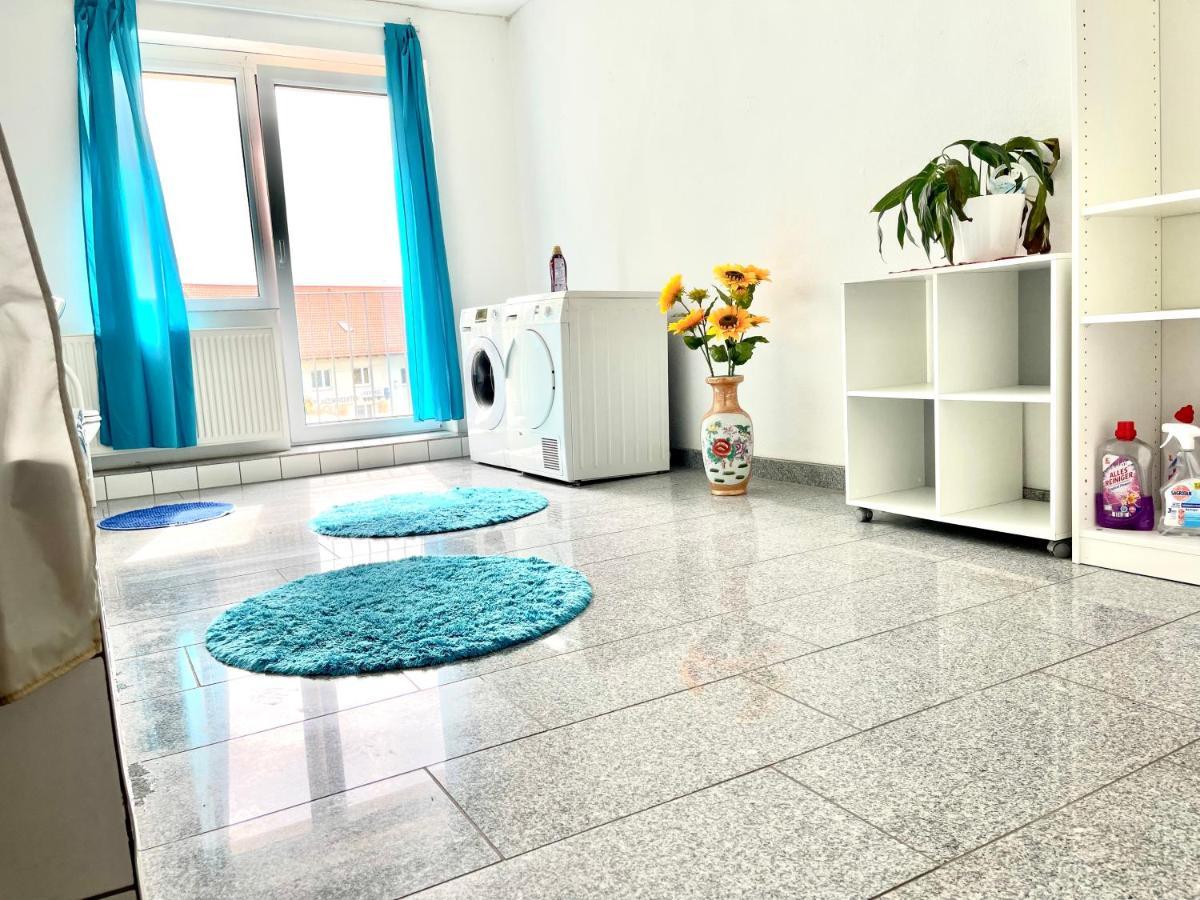 #World Monteurzimmer Schkeuditz Exterior foto
